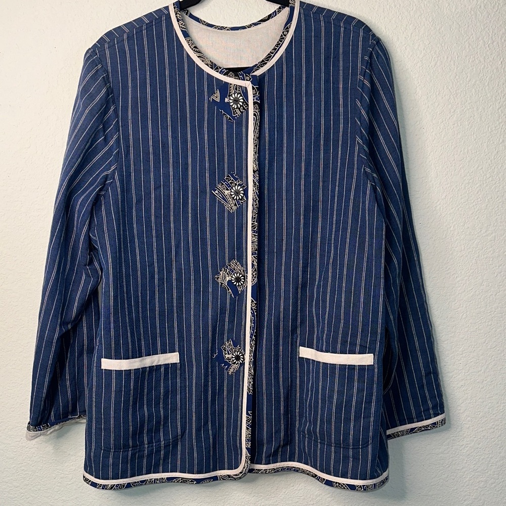 Elegant Blue Striped Women's Blazer